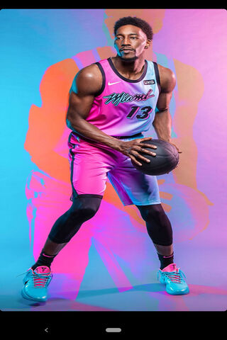 Bam Adebayo: The Rising Star of Miami 🏀✨