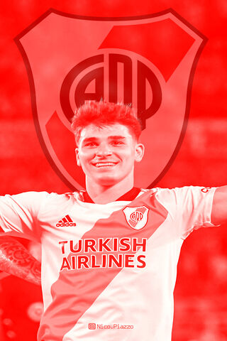 Julian Alvarez: Rising Star of River Plate ⚽✨