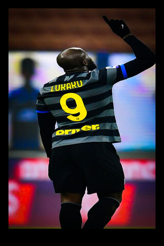 Lukaku's Triumph: The Power of Number 9 ⚽️🔥