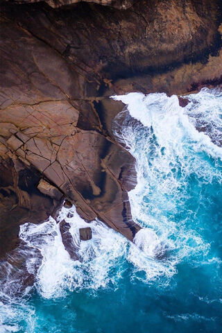 Waves of Serenity 🌊