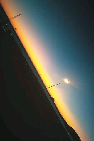 Senja's Twilight Embrace 🌅