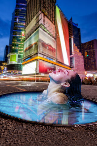 Dive into the Urban Oasis 🌆💦