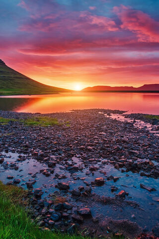 Twilight Reflections 🌅