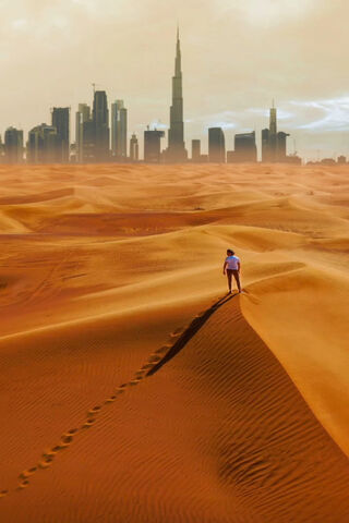 Desert Dreams: Thiago Finch's Journey