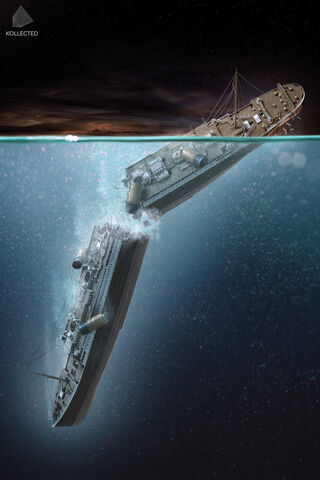 The Final Descent of the Titanic 🌊🚢