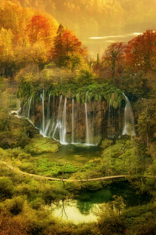 Nature's Cascading Symphony 🎶💧