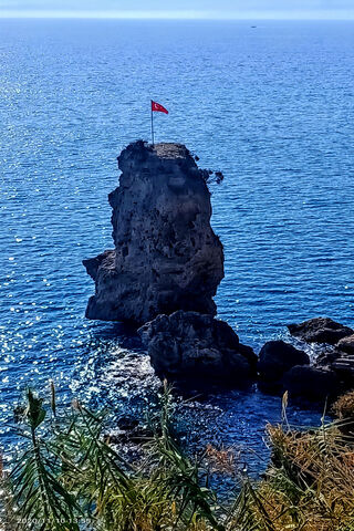 Bayrak: The Flag of Serenity 🌊🇹🇷