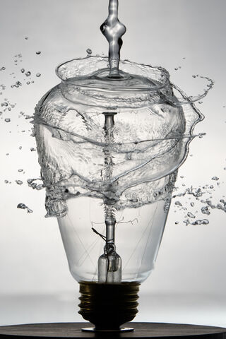Illuminating Inspiration 💡💧