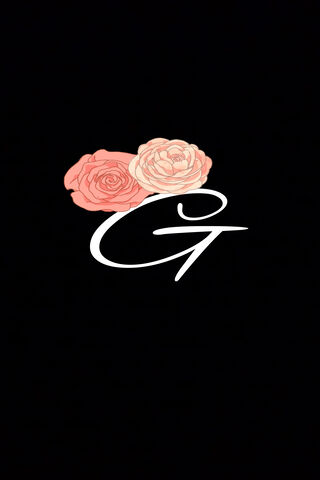 Graceful G: A Floral Touch 🌸✨