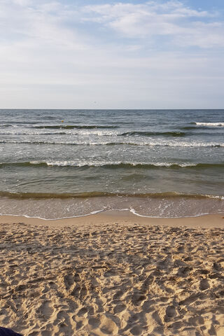 Serenity by the Shore 🌊🏖️