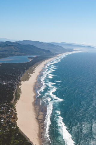 Serenity by the Shore 🌊☀️