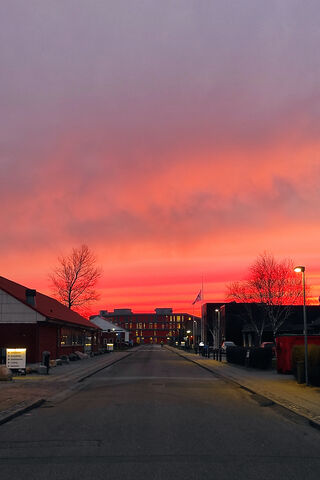 Twilight Bliss: A Serene Evening Glow 🌅
