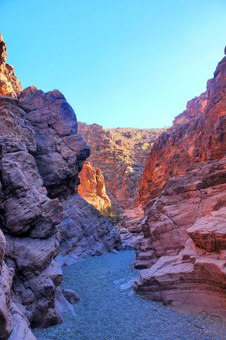 Wonders of Arizona's Slot Canyon 🌄✨