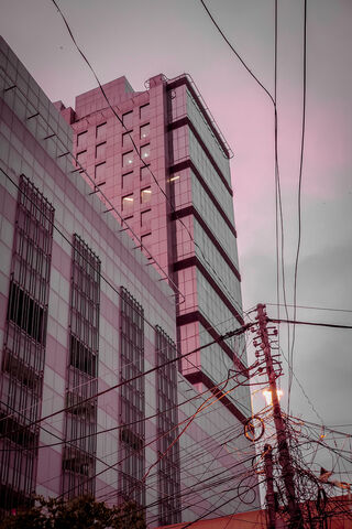 Urban Serenity at Dusk 🌆✨