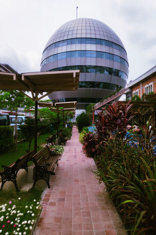 Exploring the Innovative Heart of AIUB Campus 🌍✨