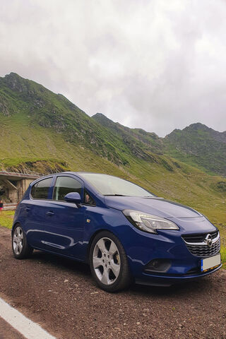 Corsa Adventures on the Transfagarasan Highway 🚗🌄