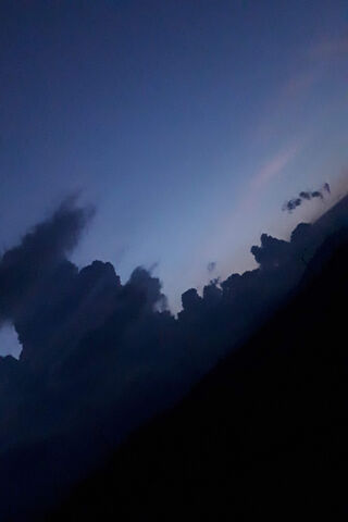 Cielo: Embracing the Twilight Sky 🌌