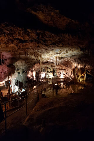 Mystical Underworld: The Enchantment of Caves 🌌