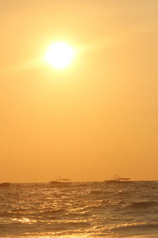 Golden Serenity: Sunset at Goa Beach 🌅