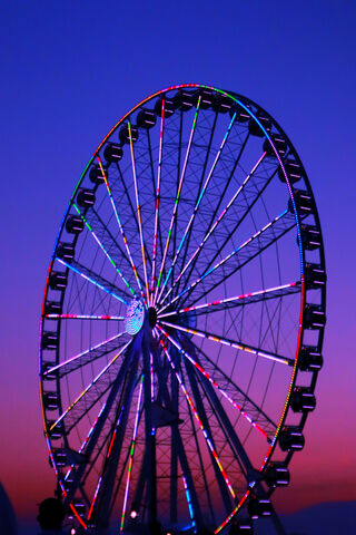 Twilight Whirl: The Giant Wheel's Dazzling Dance 🎡✨