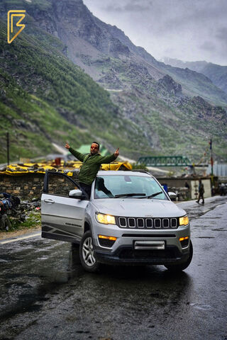 Adventure Awaits: The Jeep Compass Experience 🚙🌄