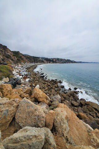 Serene Shores of Malibu Beach 🌊🏖️