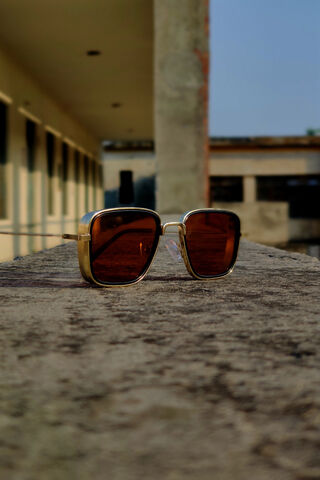 Chic Shades for Sunny Days ☀️😎