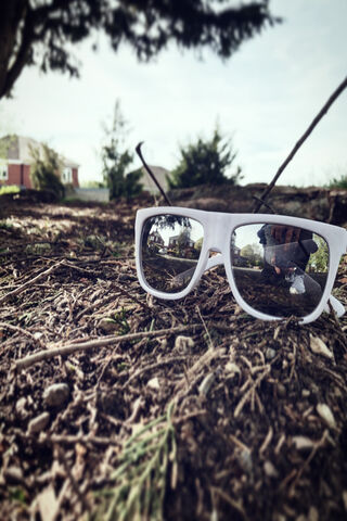 Shades of Serenity 🌞😎