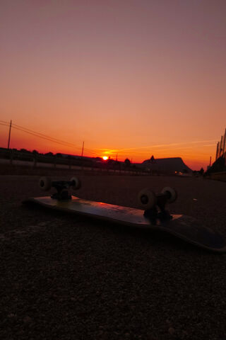 Chasing the Sunset on Four Wheels 🌅🛹