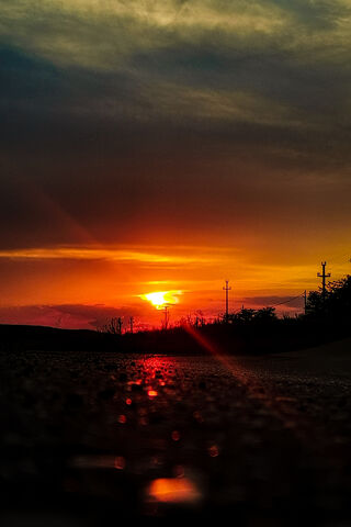 Chasing the Golden Horizon 🌅