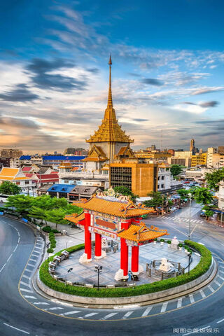 Gateway to the East: A Glimpse of China 🇨🇳✨