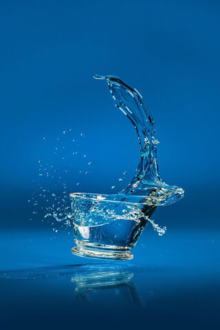 Splash of Serenity: Glc 76902