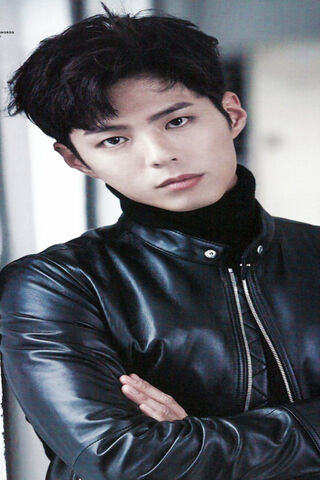 Charming Elegance: The Allure of Park Bo Gum