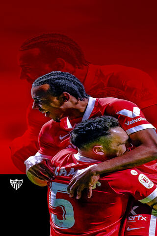 Celebrating Victory: Sevilla FC's Passion on Display! 🎉⚽