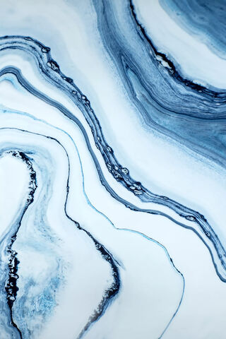 Fluid Elegance: The Meizu 17 Pro Aesthetic