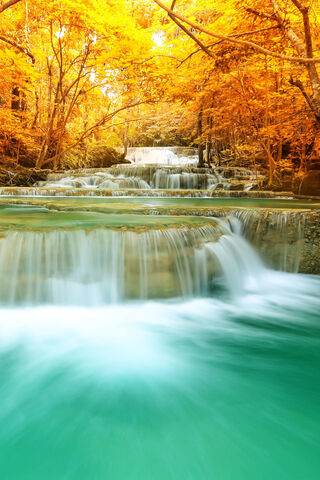 Autumn Serenity: A Tranquil Waterfall Escape 🍂💦