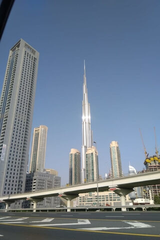 BURJ KHALIFA