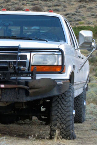 Conquer the Trails: The Mighty Off-Road F250 🚙💨