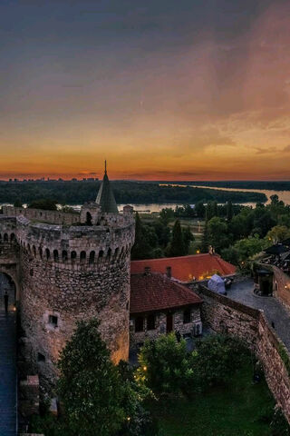 Sunset Serenity Over Beograd Fortress 🌅🏰