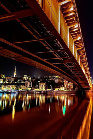 Belgrade's Nighttime Splendor 🌉✨