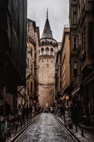 Galata Tower: A Timeless Sentinel of Istanbul 🏰✨