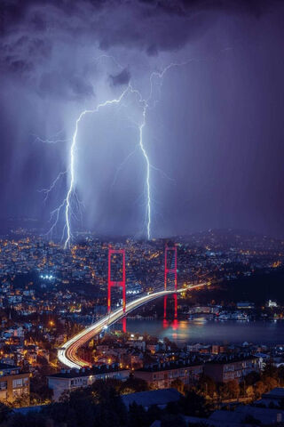 Istanbul's Thunderous Embrace 🌩️🌉