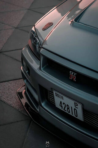 Skyline R34: The Legend on Wheels 🚗✨