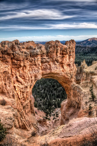 Nature's Majestic Arch: BSI Natural Bridge 🌄