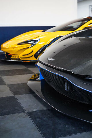 The Pinnacle of British Engineering: Hypercar Showcase 🚗✨