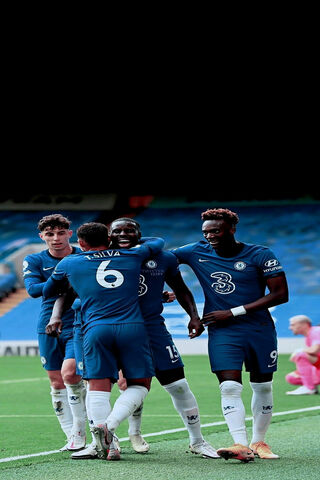 Chelsea's Triumph: A Celebration of Team Spirit! 🎉⚽