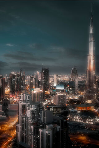 Dubai: A Dazzling Oasis of Innovation 🌆✨