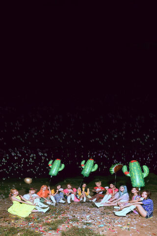 Loona Midnight: A Cosmic Gathering 🌌✨