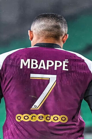 The Rising Star: Mbappé in Action! ⚽✨