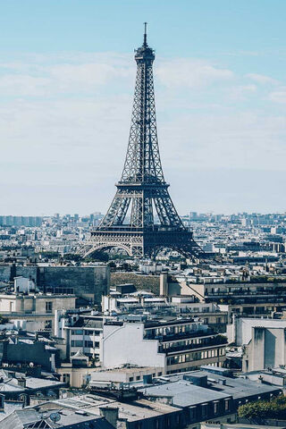 Eiffel Tower: A Parisian Icon 🗼✨